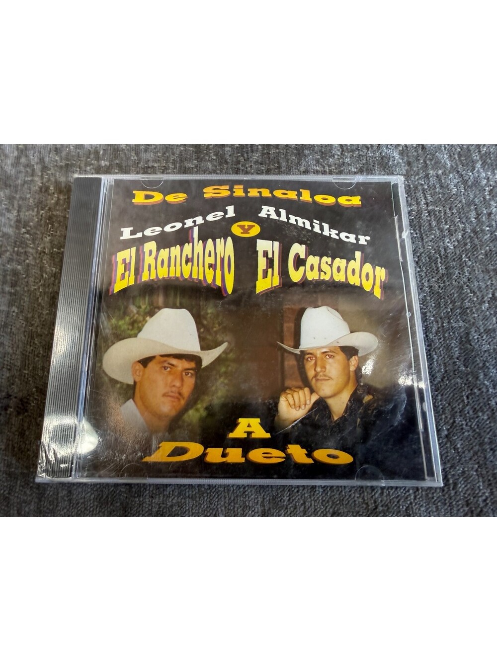 De Sinaloa Leonel El Ranchero y Almikar El Casador A Dueto CD 1996 Discos Linda